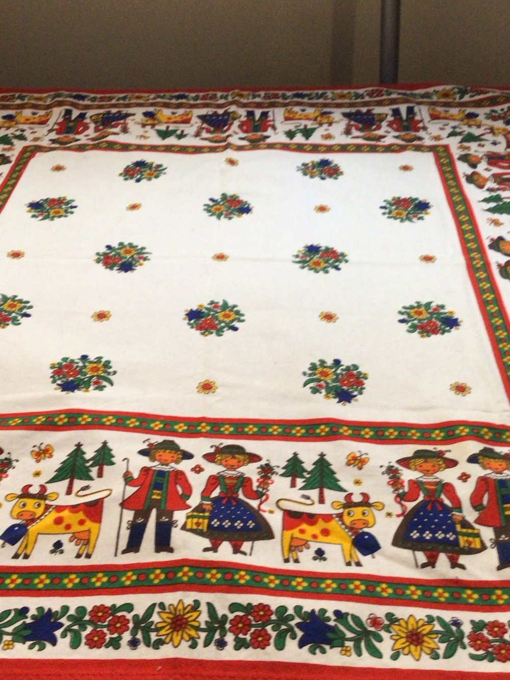 Kolf Made in Austria Tablecloth Cotton Folkart